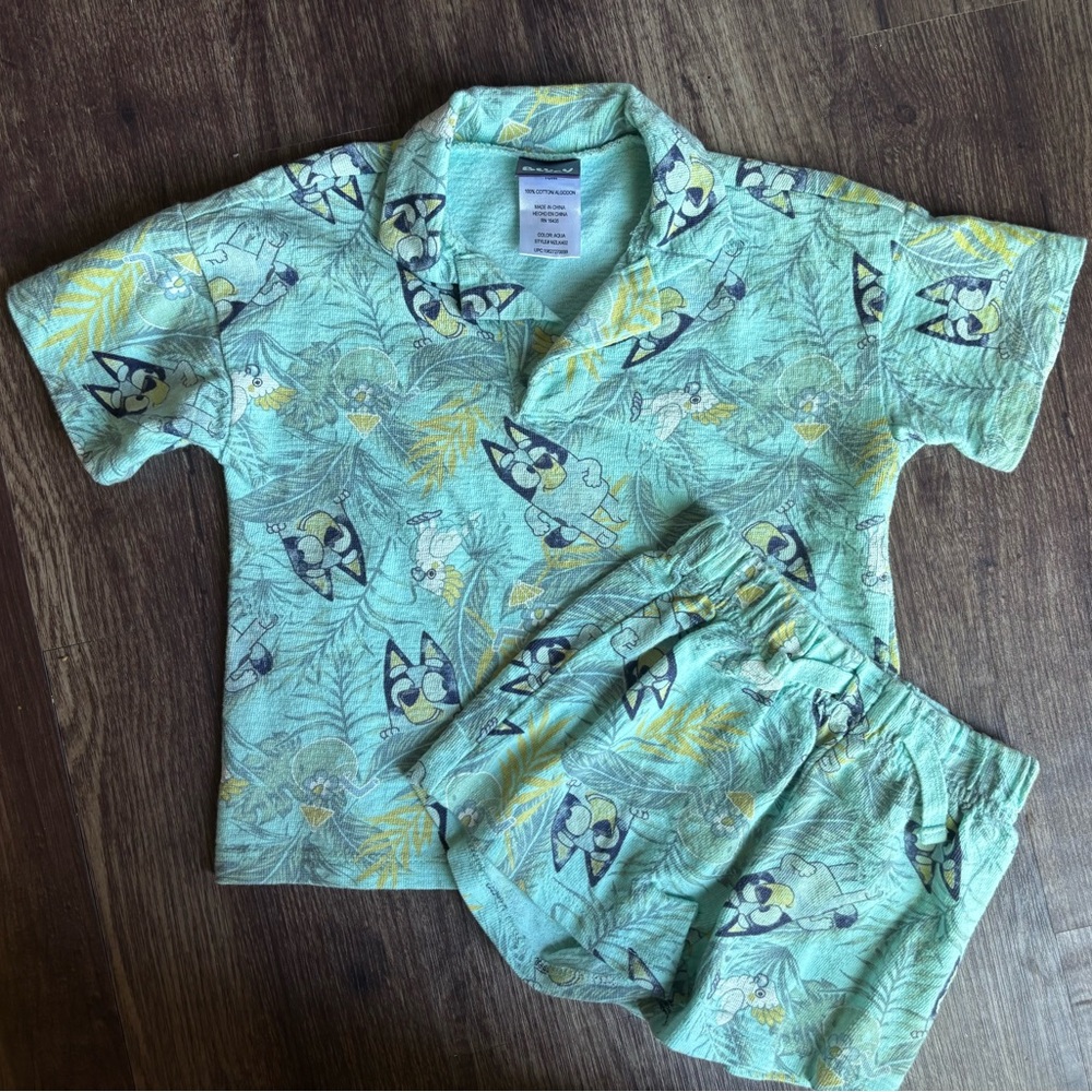 Bluey Blue 2pc Playwear Set with Tropical Vacation Hawaiian Print Sz 18 mo